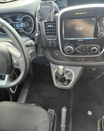 Renault Trafic cena 141000 przebieg: 155800, rok produkcji 2019 z Kutno małe 742